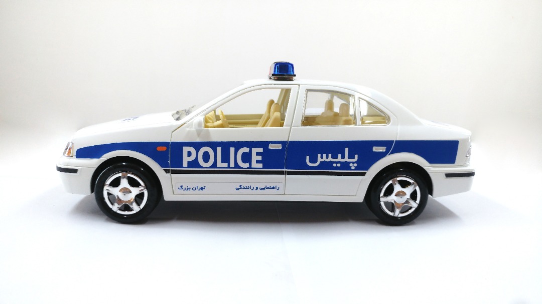 ماشین بازی در باز شو ، طرح پلیس راهنمائی رانندگی مدل سمند